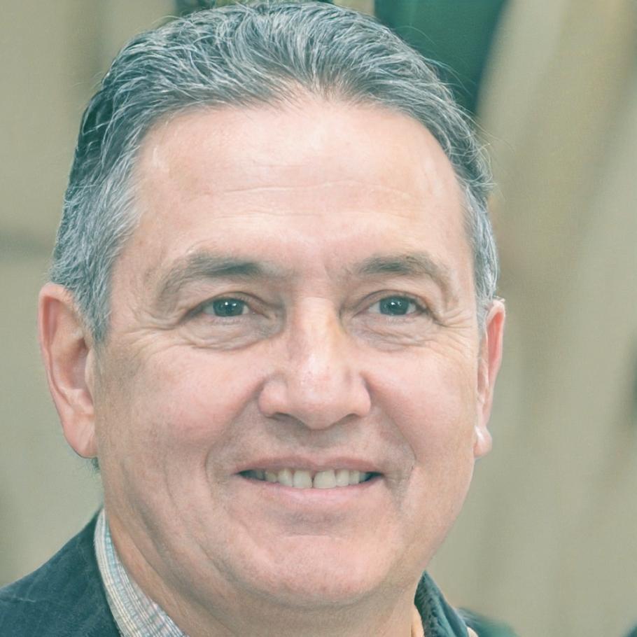 Portrait de Damien Rousseau, instructeur spécialisé en stratégies d'allocation